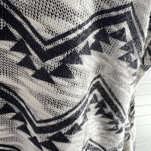 MISS CHIEVOUS women’s L sweater with hood & lace - Picture 7 of 8